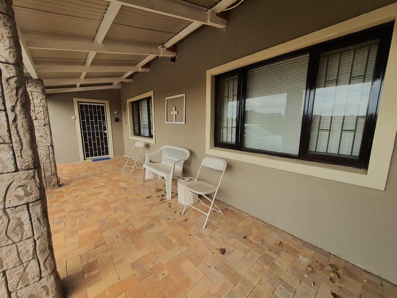 5 Bedroom Property for Sale in Gouritsmond Western Cape